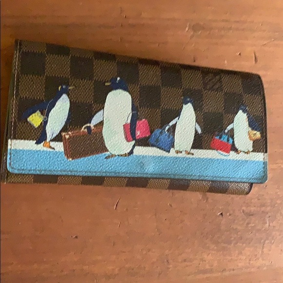 louis vuitton penguin wallet